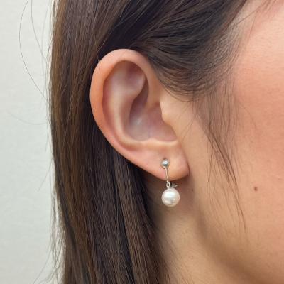 ふるさと納税 天草市 8-8.5mm あこや真珠 パールイヤリング H:シリコン小 K14WG ブラ_S085-335A |  | 03