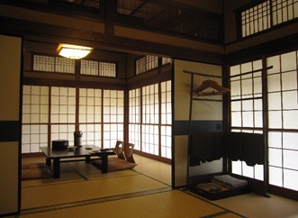 逗子海岸まで3分！KKR逗子松汀園ご利用券　A