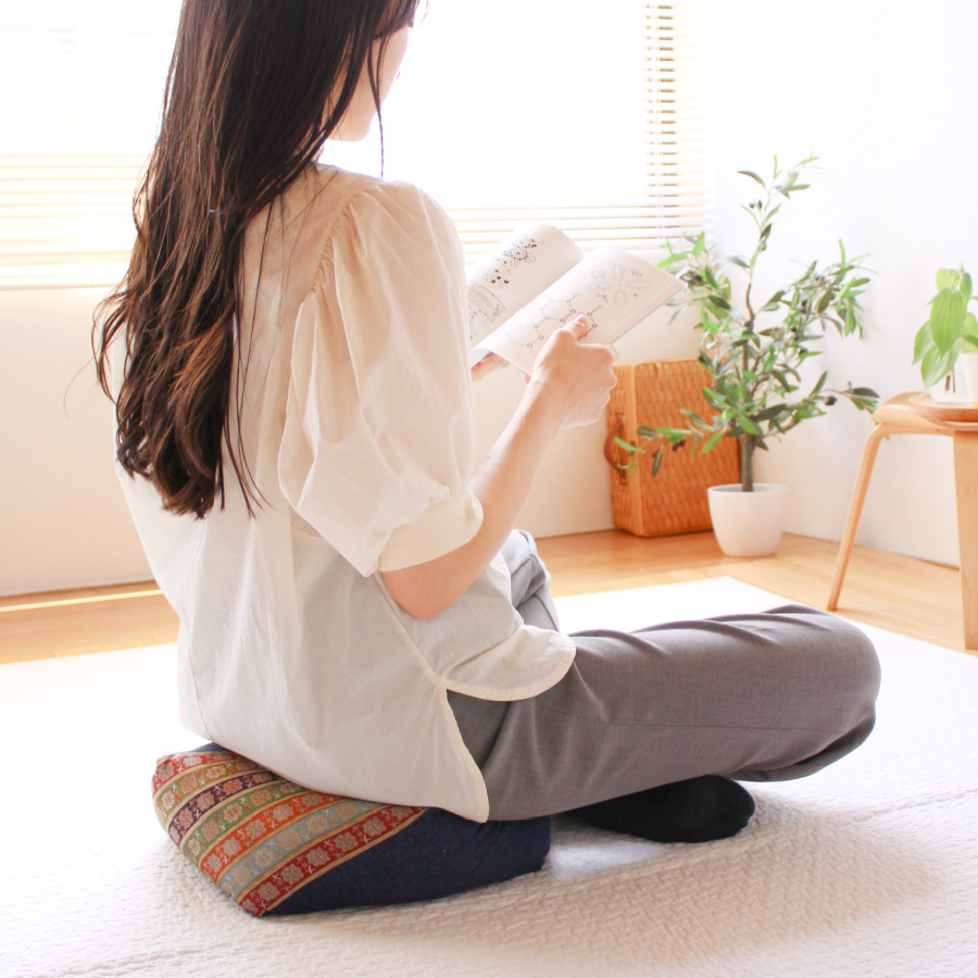 ＜洛中高岡屋＞龍村美術織物＆木綿_おじゃみ座布団_唐花雙鳥長斑錦