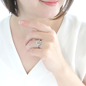 指輪 プラチナ PT900 【0.61ct】 ダイヤモンド ブルーダイヤ レディース リング クローバー 四つ葉 花 ダイヤリング【f259-pt-bd】 ALPAZ121