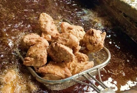 【数量限定】骨なしからあげ 500g×2 次郎長川部精肉店 聖地中津からあげの会