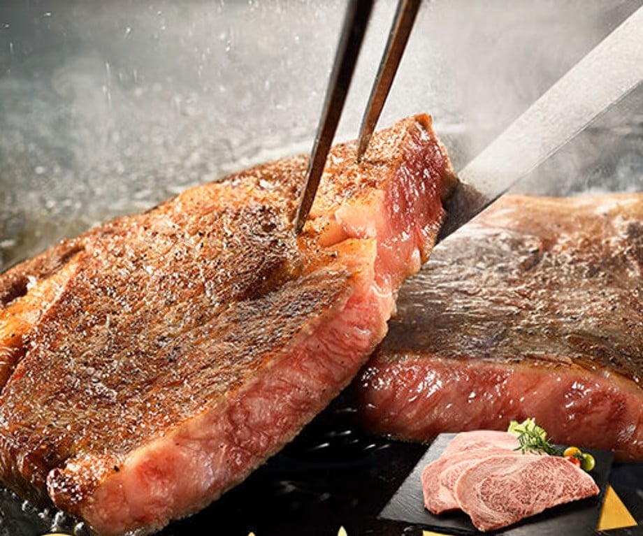 
                  【坂本ストアー】肉類／佐賀牛 サーロインステーキ 300g (150g x 2)
                