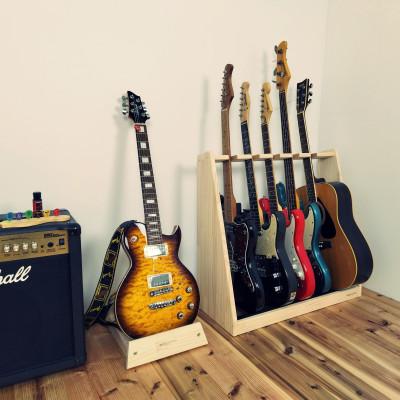 ふるさと納税 横手市 WOODWORKS ギタースタンド 1本掛 エレキギター用 /ナチュラル　ラッカー塗装対応 |  | 01