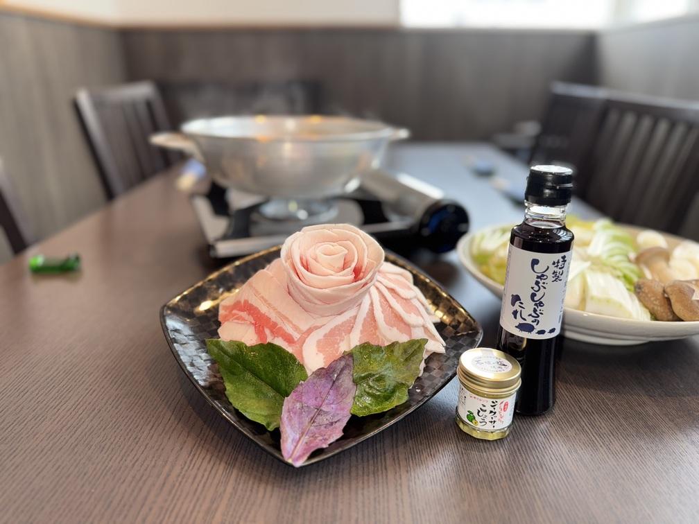 まつもと自慢のあぐー豚しゃぶしゃぶセット 基本セット（3人前）