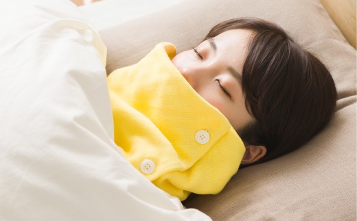 【G0437】cumuco（クムコ）８重織ガーゼ ネックウォーマー(ボタン付き)：配送情報備考　れもん