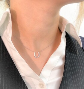 Pt900 ダイヤ馬蹄ネックレス CN-293