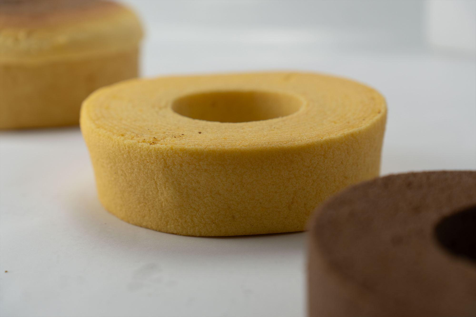 米菓バウム【ホール】プレーン グルテンフリー 米粉 米粉菓子 小麦不使用 バウムクーヘン しっとりなめらか 優しい甘さ [1319]