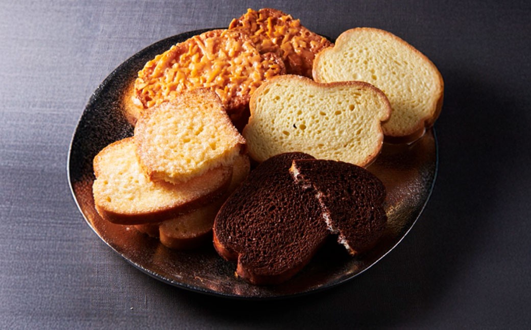 
            【シャトレーゼ】 ティータイム ブレッドラスク 詰合せ 24袋入  4種類 リッチシュガー キャラメルアーモンド チョコ ホワイトチョコ 
          