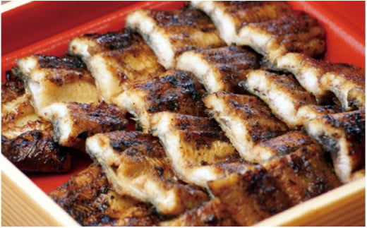 【父の日ギフト】本部うなぎ屋　国産鰻の蒲焼　カット済み＜12-1a＞ 【父の日ギフト】