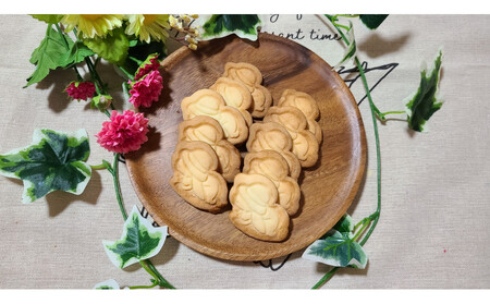 1238.【定期便3ヶ月】鳥取県産 人気クッキー3種セット 黒ごま＆チーズクッキー・みみたろうのバタークッキー・ショコラアーモンドサブレ 1セット 3回