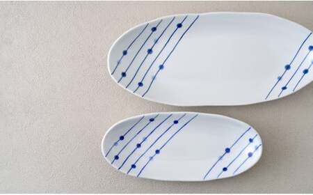 有田焼 染付 楕円皿 すだれ十草 大・小セット 【やきものの里】食器 器 うつわ オーバル皿 電子レンジ対応 磁器 fm002