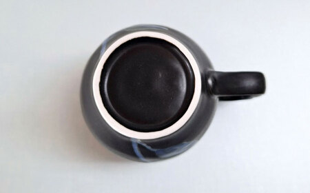 黒窯赤バラ マグカップ /伝平窯[UDW006]