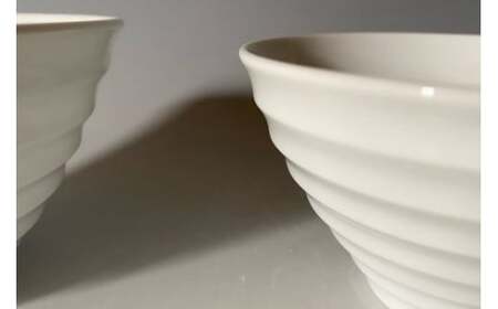 中仙窯 有田焼 白磁飯碗セット（大・小）お茶碗 夫婦茶碗（中尾純作）  有田焼 お茶碗 ご飯茶碗 ゆのみ ごはん茶碗 湯呑 和食器 食器 うつわ 器 35000円 3.5万円 A35-398
