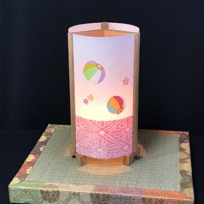 ふるさと納税 泉佐野市 あんどん　あかり　夢あかり　正絹着物生地で作ったおしゃれな行灯　カラフルな紙風船　030D061 |  | 01