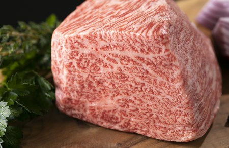 A5飛騨牛赤身モモ・カタブロック　500ｇ（ローストビーフなどに）