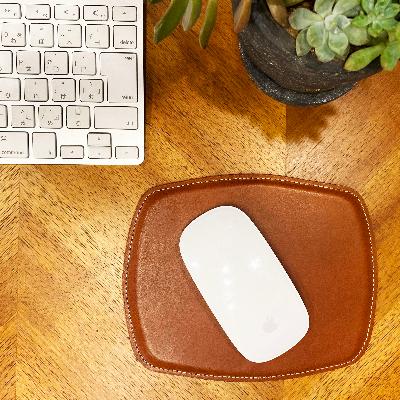 ふるさと納税 守谷市 牛本革マウスパッド　ブラウン