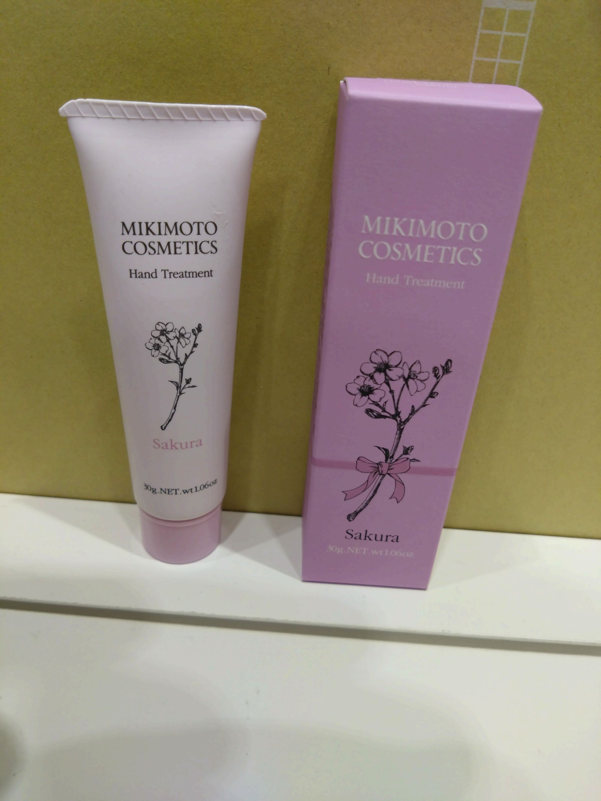 1855 ミキモト コスメティックス　ハンドクリーム5点セット　ミキモトクループ 御木本製薬 伊勢志摩産真珠成分 超純水 ハンドクリーム 無香料 桜 カーネーション うるおい みずみずしい なじみやす