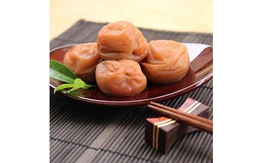 
            【贈答用】紀州南高梅 優梅 400g 化粧箱入 【US26】
          