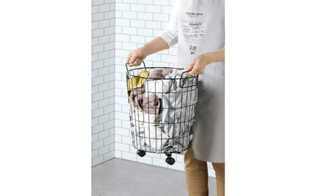 服がひっかからない ランドリーバスケット キャスター付き ブラック 【022S046】