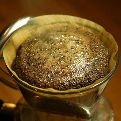 ふるさと納税 江南市 直火焙煎コーヒー3種類(豆のまま)と水出し珈琲BAGの詰合せ(A) |  | 02