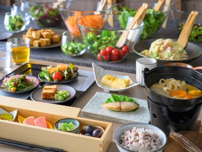 【旅館明治】平日限定お部屋おまかせ1泊朝食付きペア宿泊券