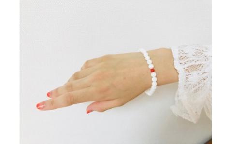 白サンゴ＆赤サンゴ2個 ブレスレット・女性用