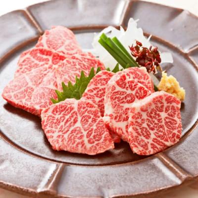 ふるさと納税 益城町 プレミアム三角バラ 馬刺し 約100g(益城町) |  | 01