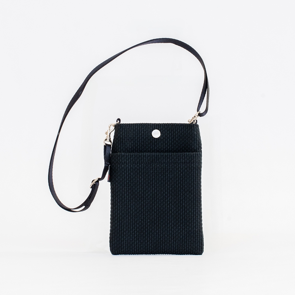 
                  三河木綿刺し子織 sasicco スマホショルダー （ 黒 ） バッグ 収納 収納力 オシャレ ファッション デザイン 便利 コンパクト ポケット 外ポケット 小物収納 小物入れ ショルダー
                