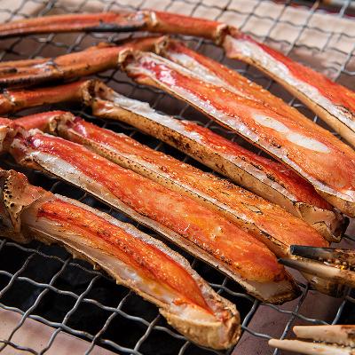 ふるさと納税 岸和田市 【2026年10月17日より順次発送】生ズワイガニ 2kg(ハーフポーション『カット済み』) |  | 02