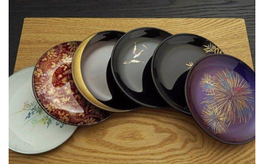 
和柄蒔絵丸小皿6枚セット
