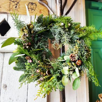 ふるさと納税 酒田市 ナチュラルリース「森林浴」〜森の香りを暮らしに、自然を束ねた手作りナチュラルリース〜 |  | 01