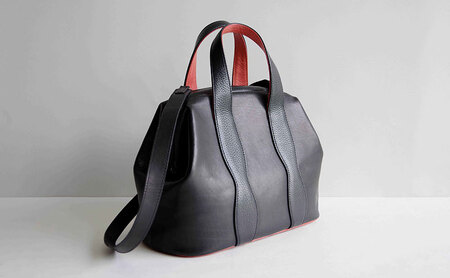 バッグ HIYORI240 牛革 ハンドバッグ トートバッグ VALLEYSHELL 青梅市 ブラック×ピンク