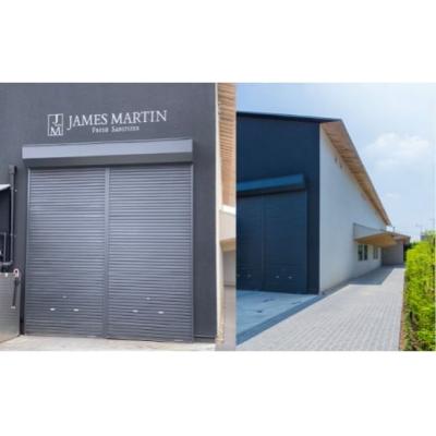 ふるさと納税 境町 ジェームズマーティンが境町に第2工場新設! 除菌用アルコール&詰め替え用セット |  | 02