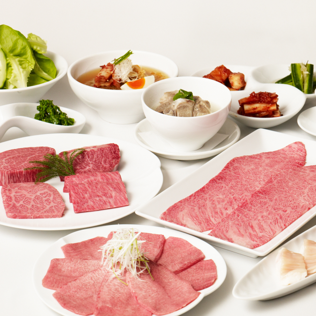 【渋谷区ふるさと納税限定】焼肉チャンピオン 『１ドリンク付きスペシャルコースペアお食事券』 【098027】
