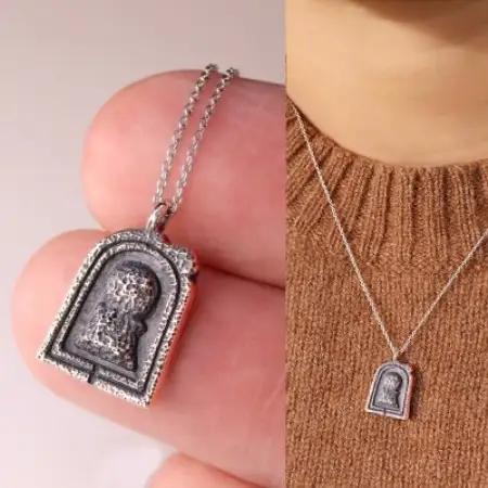 【Do_goods】銀製『前方後円墳』ネックレス 659-869【配送不可地域：離島・沖縄県】【1490347】