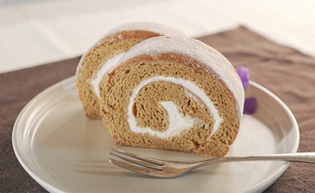 たっぷり地鶏卵のロールケーキ(モカ)