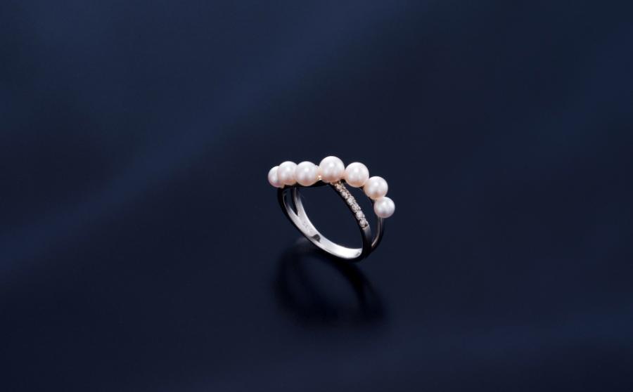 あこや真珠リング ダイヤモンド K18 ホワイトゴールド 保証書付き