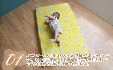 ベビー用フィットシーツ　ベビーサイズ　70×120cm　花もようネイビー