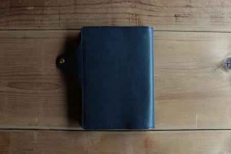 レザー手帳カバー（cousin A5）【ネイビー】イタリアンレザーカバー