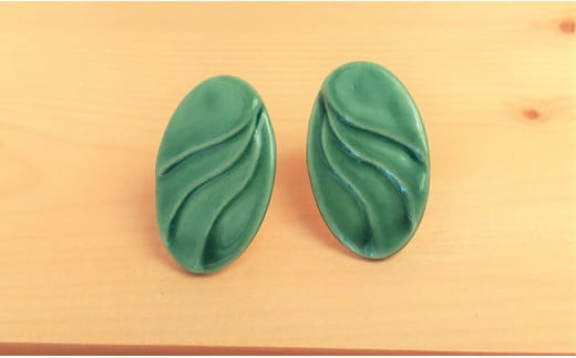 
            noji(楠 -kusunoki-)♪有田焼 サークルステンレスピアス おしゃれ アクセサリー 磁器 A11-100
          