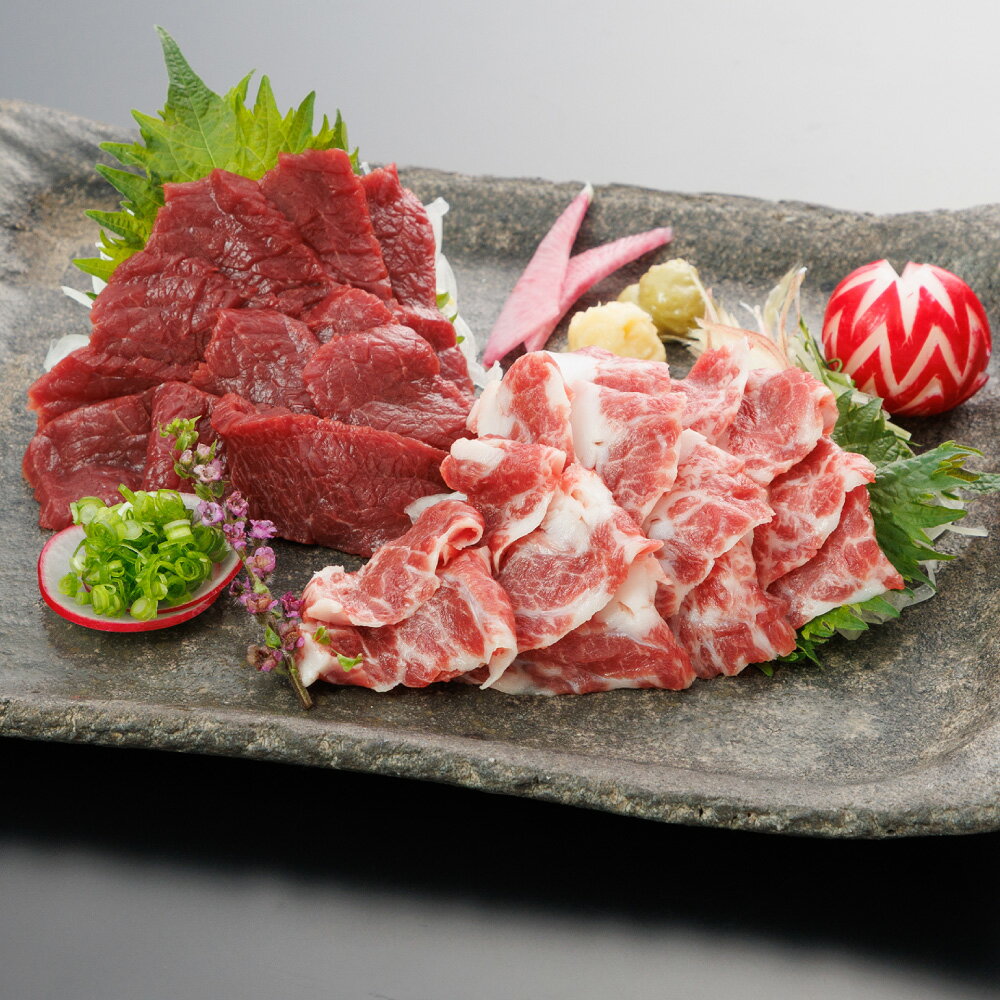 【ふるさと納税】【選べる容量】 桜屋 赤身霜降り 馬刺し 食べ比べ 各150g 計300g 各300g 計600g 専用醤油付き 150ml×1本 おつまみ 馬肉 馬刺し霜降り 馬刺 赤身 馬肉 グルメ ギフト 酒のつまみ プレゼント お祝い 熊本県 あさぎり町 送料無料