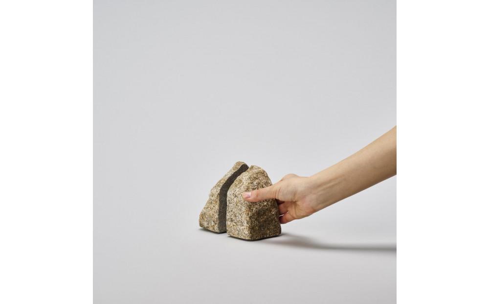 RS - ROCK END / S / sabi｜庵治石ブックエンド