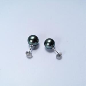 高品質黒蝶パールピアス