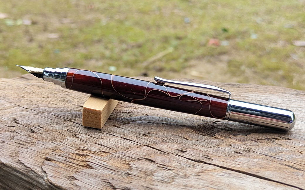 
                  【 チョイス限定 】 アクリルの万年筆N （ C ） 文房具 文具 筆記用具 万年筆
                