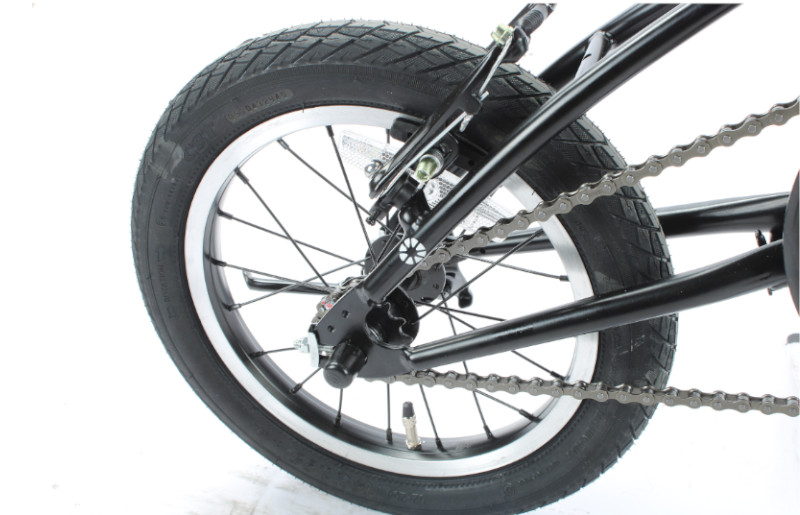 2025 DAHON INTERNATIONAL Farout マットサンド 折りたたみ自転車【自転車 完成品 組み立て不要 アウトドア サイクリング じてんしゃ 通勤 通学 新生活】 099X319