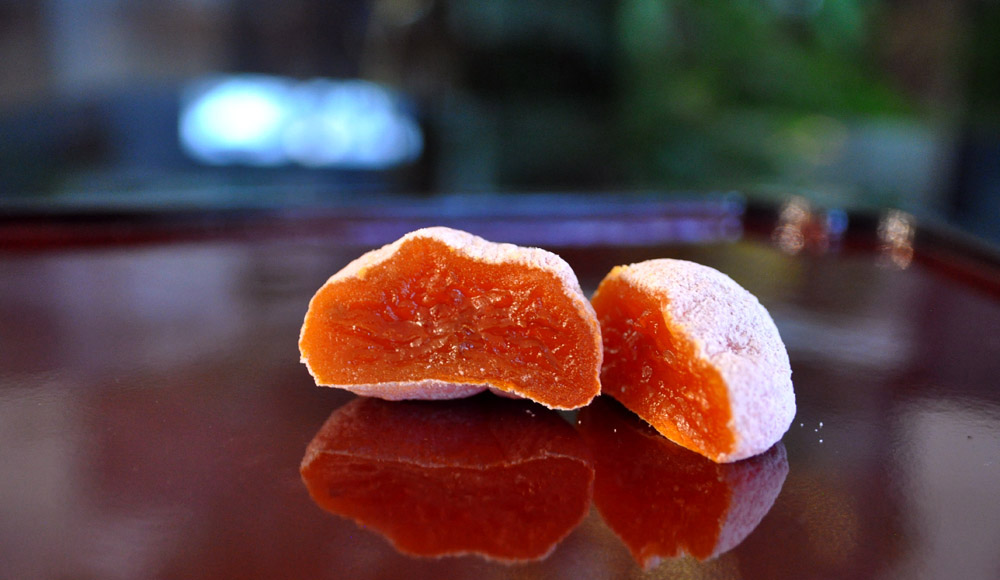 【市田柿専門店 金の柿】黒箱「特秀品」2Lサイズ20個入り 2026年1月発送開始 長野県 信州 南信州 高森町 柿 干し柿 かき 高級 和菓子 お茶請け 個包装 贈答 プレゼント ギフト ドライフル