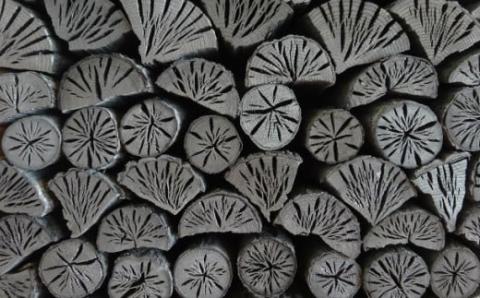 【火つき・火力・火持ちよしの国産高級木炭】岩手切炭（ＧＩ）3ｋｇ　なら堅一級