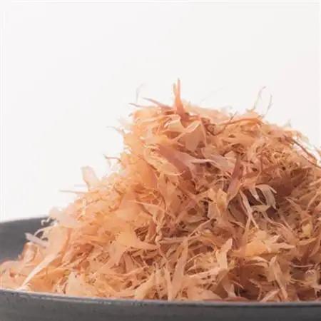 枕崎産鰹本枯節 砕片削り小分けパック【芝桜】 A3-342_惣菜・加工品 乾物    惣菜・加工品     魚介・海産物   _【配送不可地域：離島】【1503951】