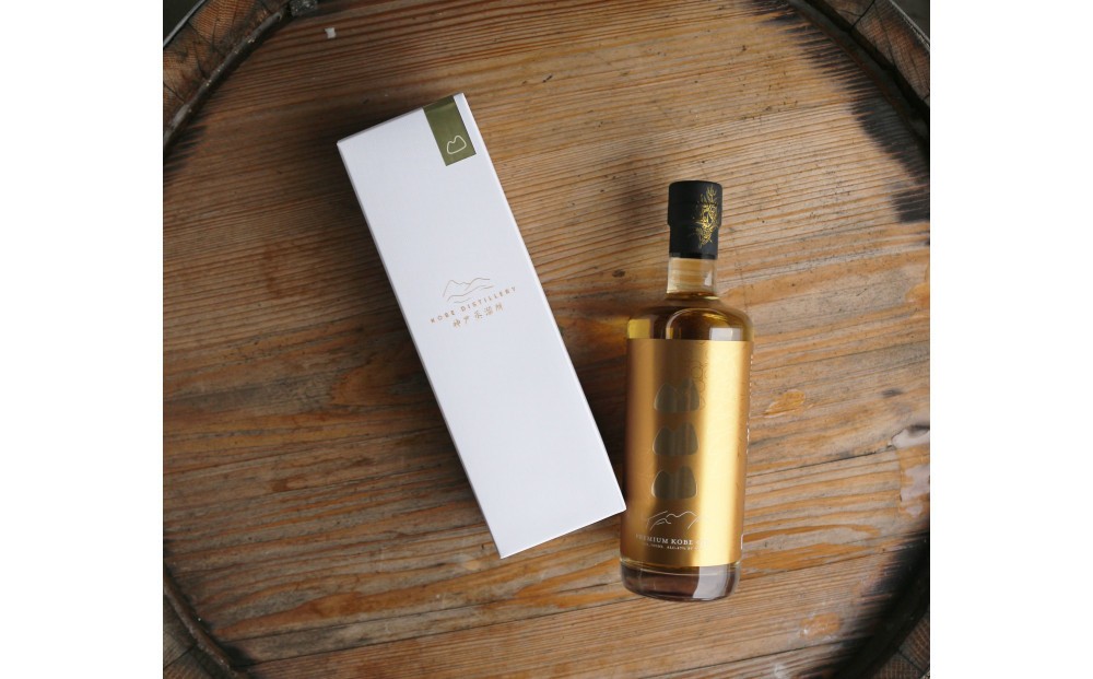 
            PREMIUM KOBE GIN YAMA　700ml
          
