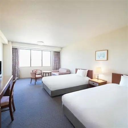 鳥取県大山 メルキュール鳥取大山リゾート＆スパ1泊2食オールインクルーシブ宿泊ペア招待券【1692213】